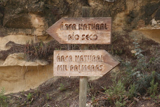 Signposting the way! (source – HeatherC)